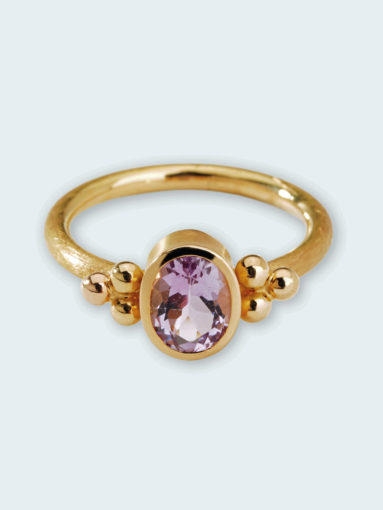 Ring aus der Kollektion Elsa von Leni Adam in Gelgold 750