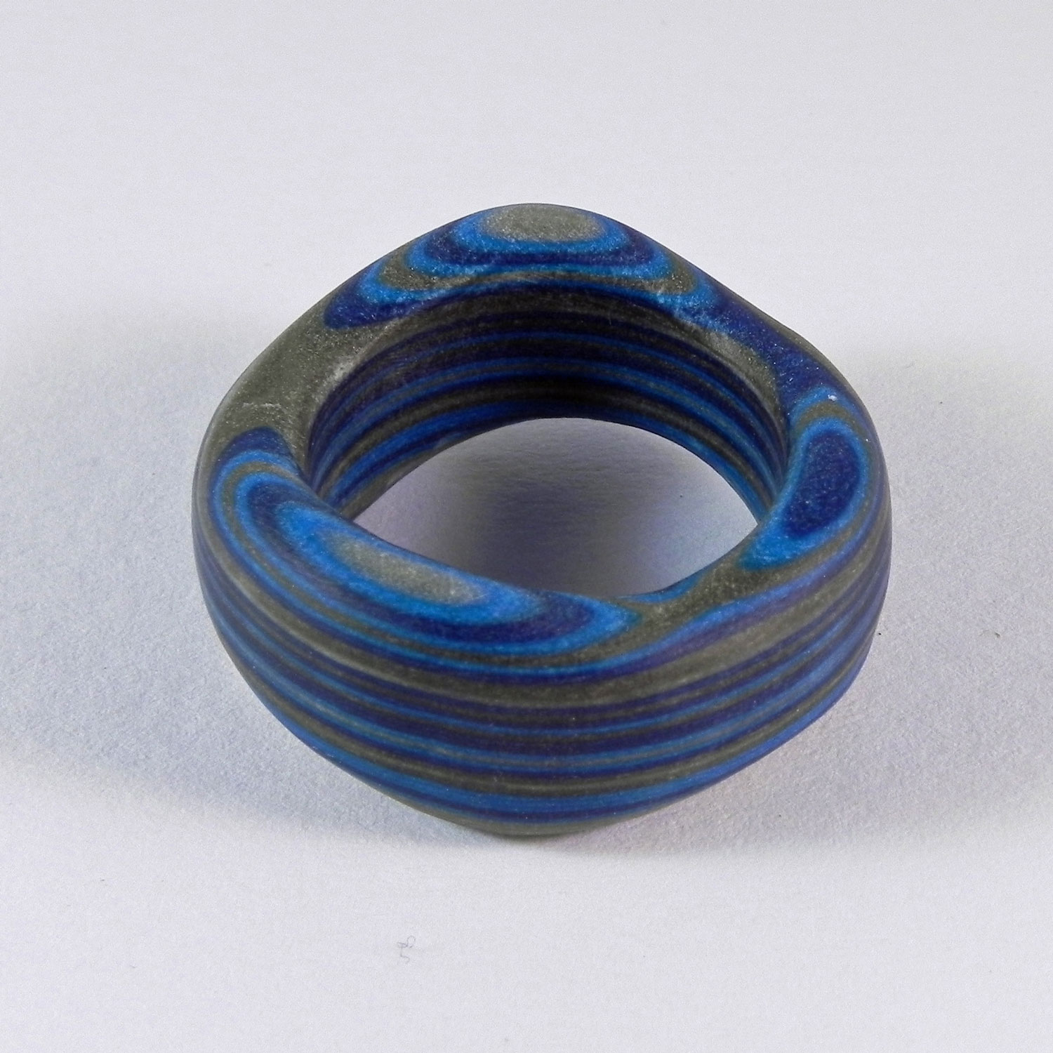 7-17_Special_Ausgefallenes_Ring-blau