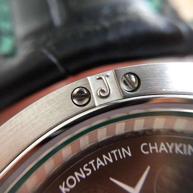 8-19_Watches_Gronenthal_Detail-Chaykin-Joker