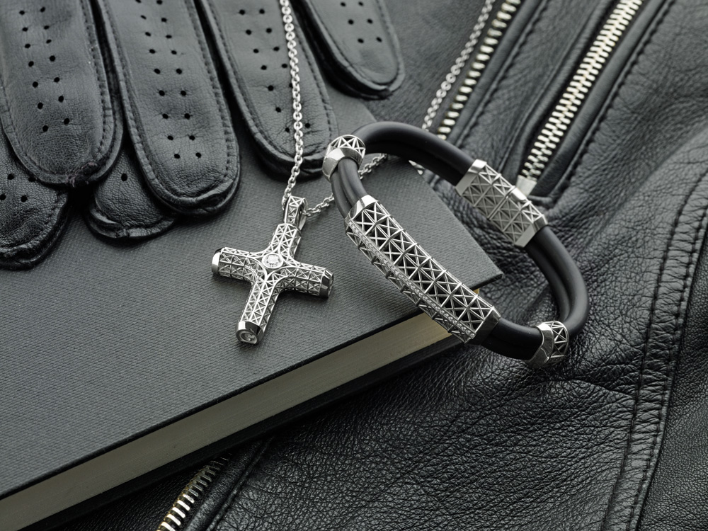 7-2021_CS-Giberg_Bracelet-Cross-White[1]