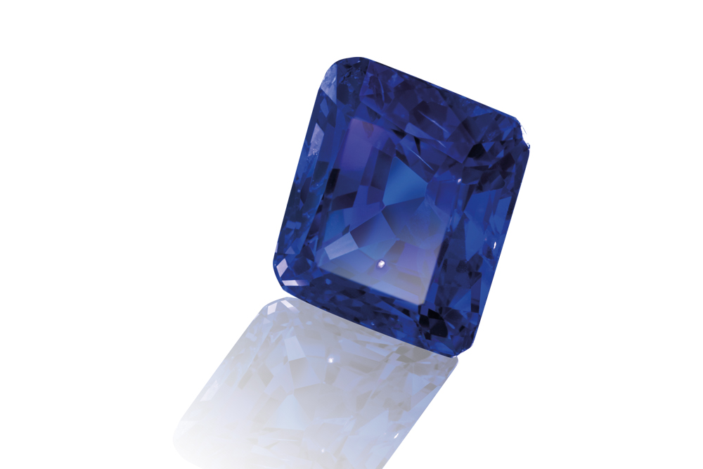 1-2022_Stones_NicoleRipp_Saphir-blau-10,01ct