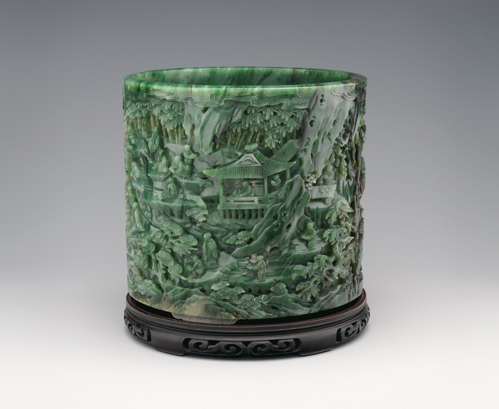 6-2022-Stones_Jade-at-the-Met_01-Pot-a-pinceaux