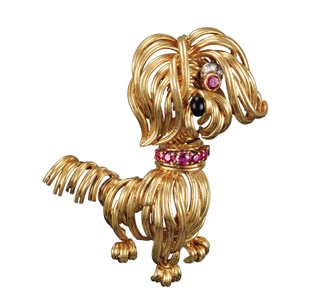 3-2023-Jewellery_Humour-Bijoux_04-VCA-chien-rubis