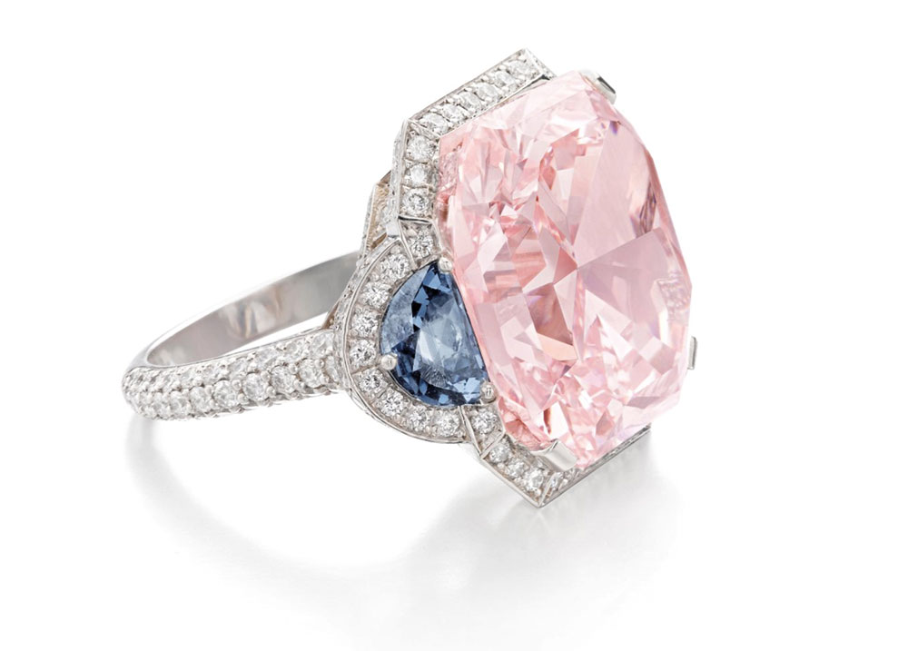 5-2023-Stones_Auktionen-Mai-23_Pink-und-Grau-Blau