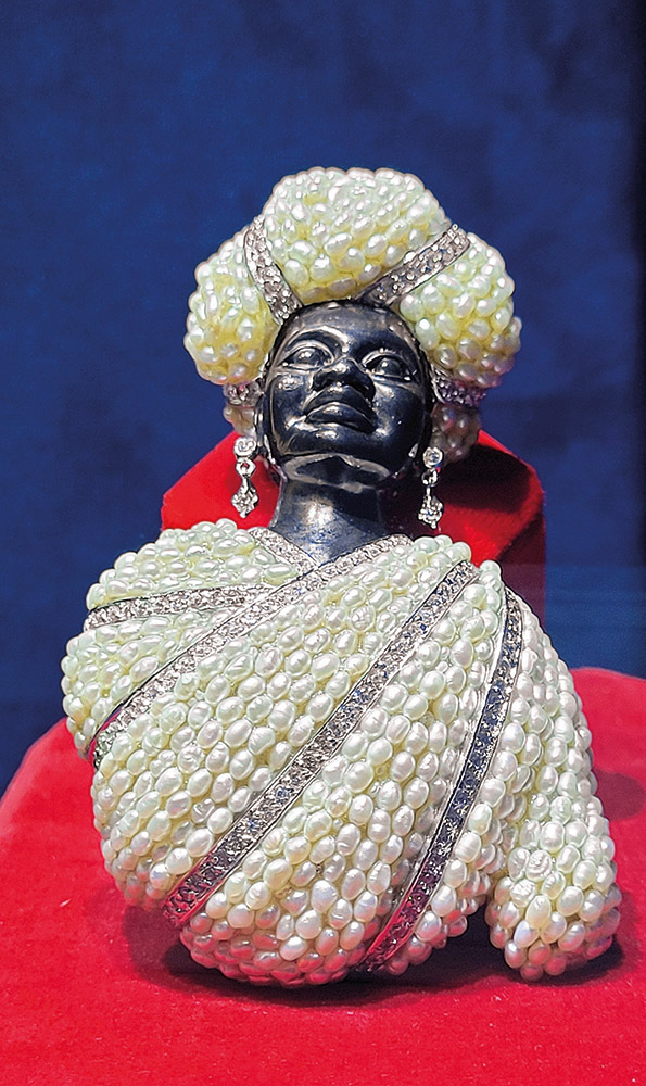 9-2023-Jewellery_7-Vies_1-Tête-de-Maure-perles-fines 9-2023-Jewellery_7-Vies_1-Tête-de-Maure-perles-fines