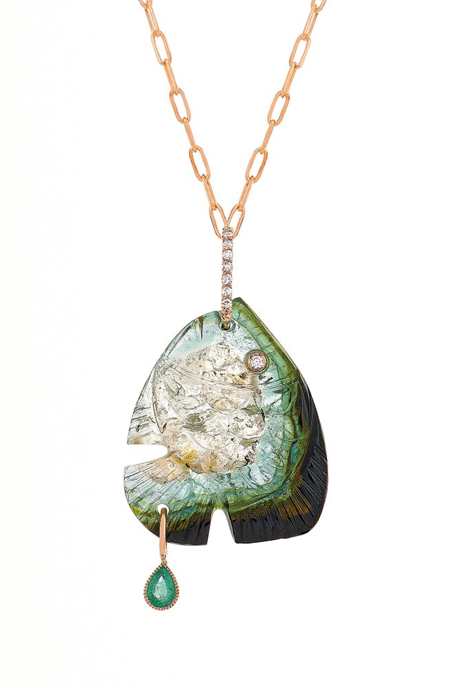 7-2024-Stones_Violette-Joaillerie_1-POISSON-tourmaline-verte-emeraude