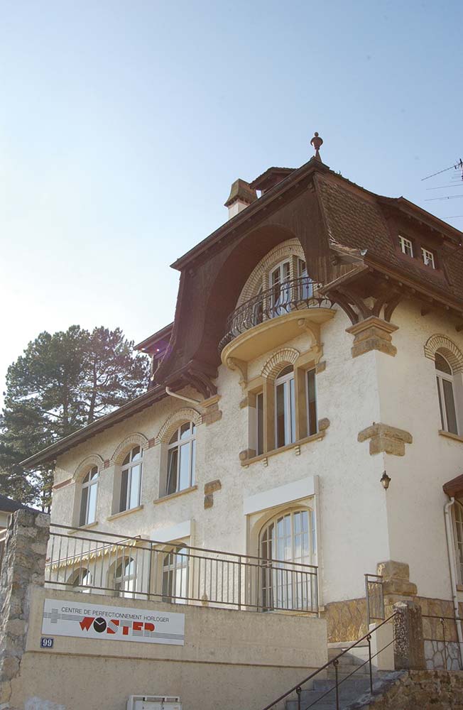 9-2024-Les-Ecoles_Wostep_Gebaeude