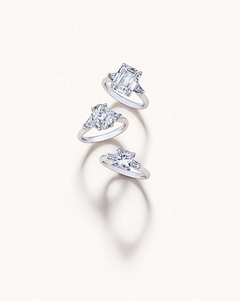 7-2025-Jewellery_DG_00002-1AD97W-1BW43W-1BV84W-steine-weiss