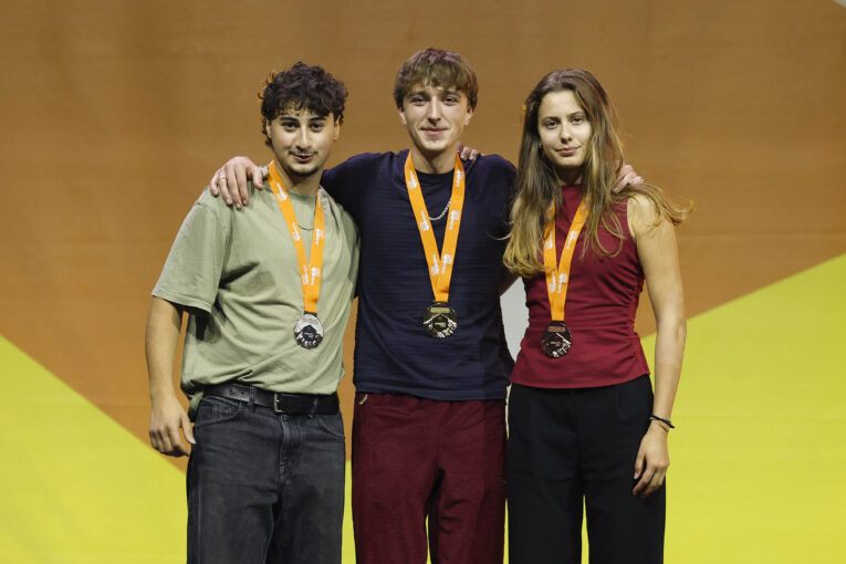 Lucas Icmen, Eliott Vadi und Lina Rigonalli (von links).